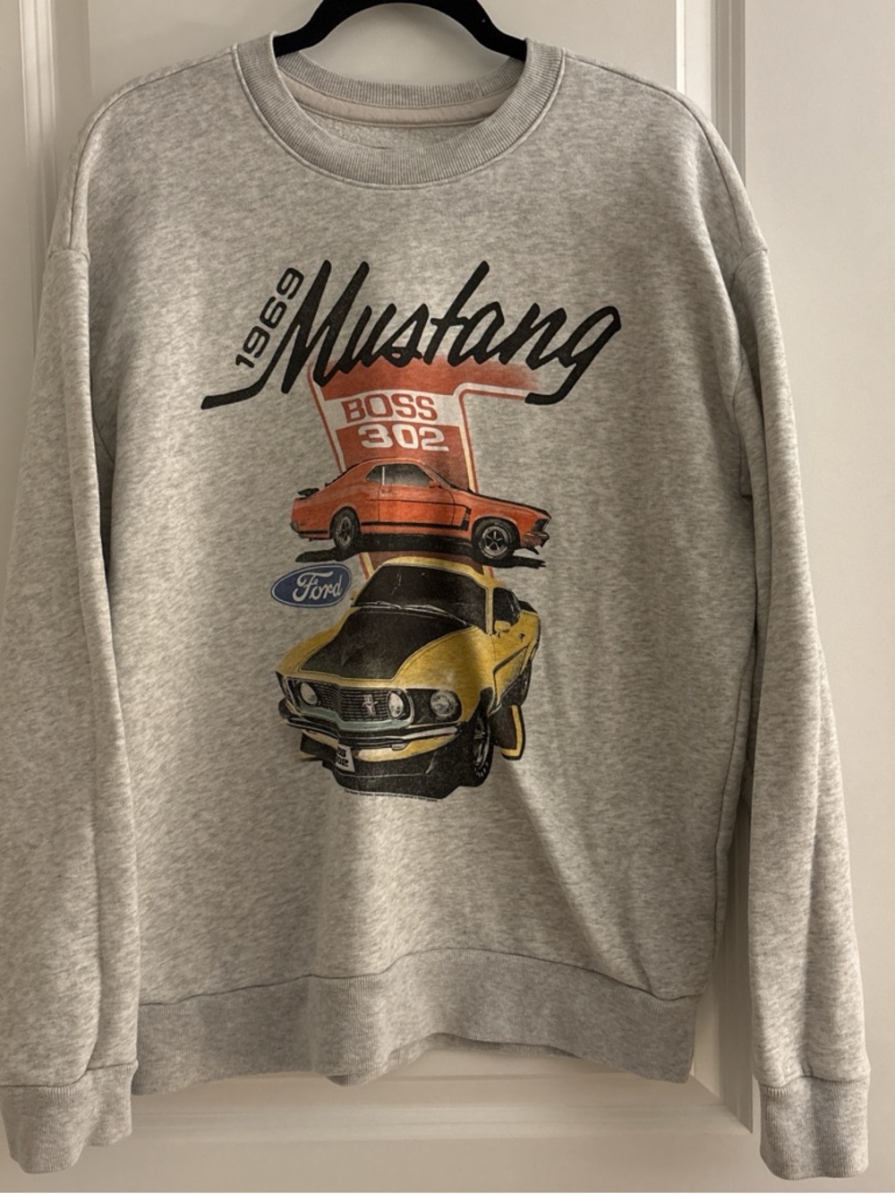 Hollister - Men’s Graphic Crewneck Sweatshirt - Ford Mustang